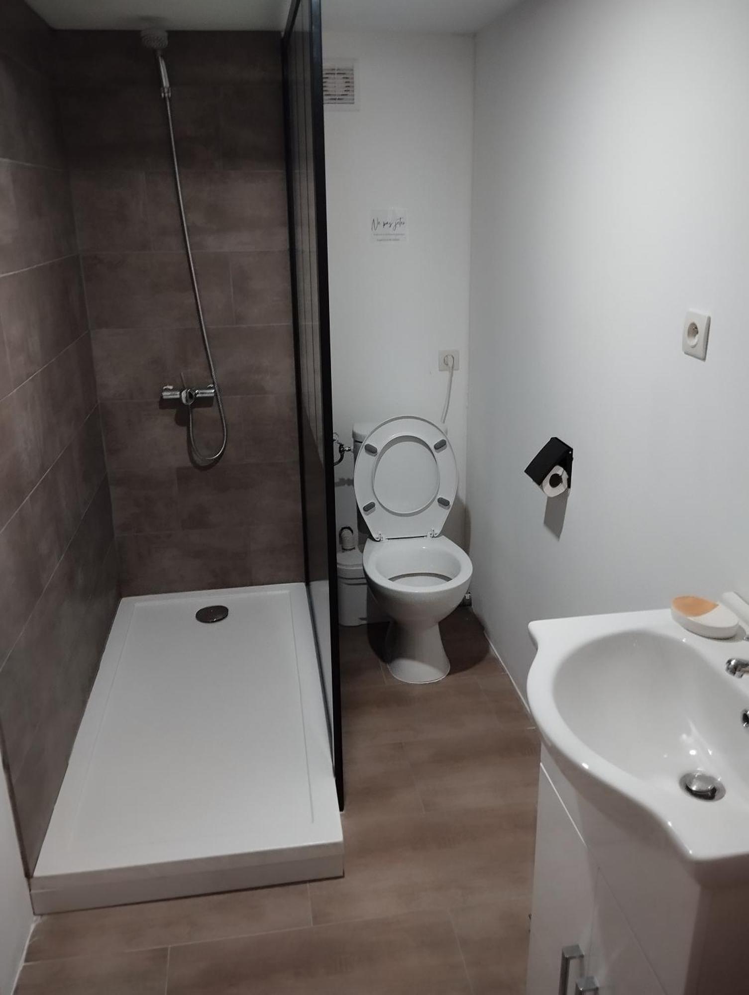 Appartement Cosy Avec Exterieur Saint-Privat-des-Vieux Eksteriør bilde